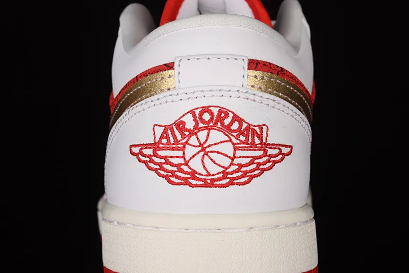 All categories Air Jordan Jordan series basketball shoes Air Jordan 1 Low G version pure original Air Jordan 1 Low AJ1 Joe 1 white red gold low-top cultural leisure sports sneakers DJ5185-100